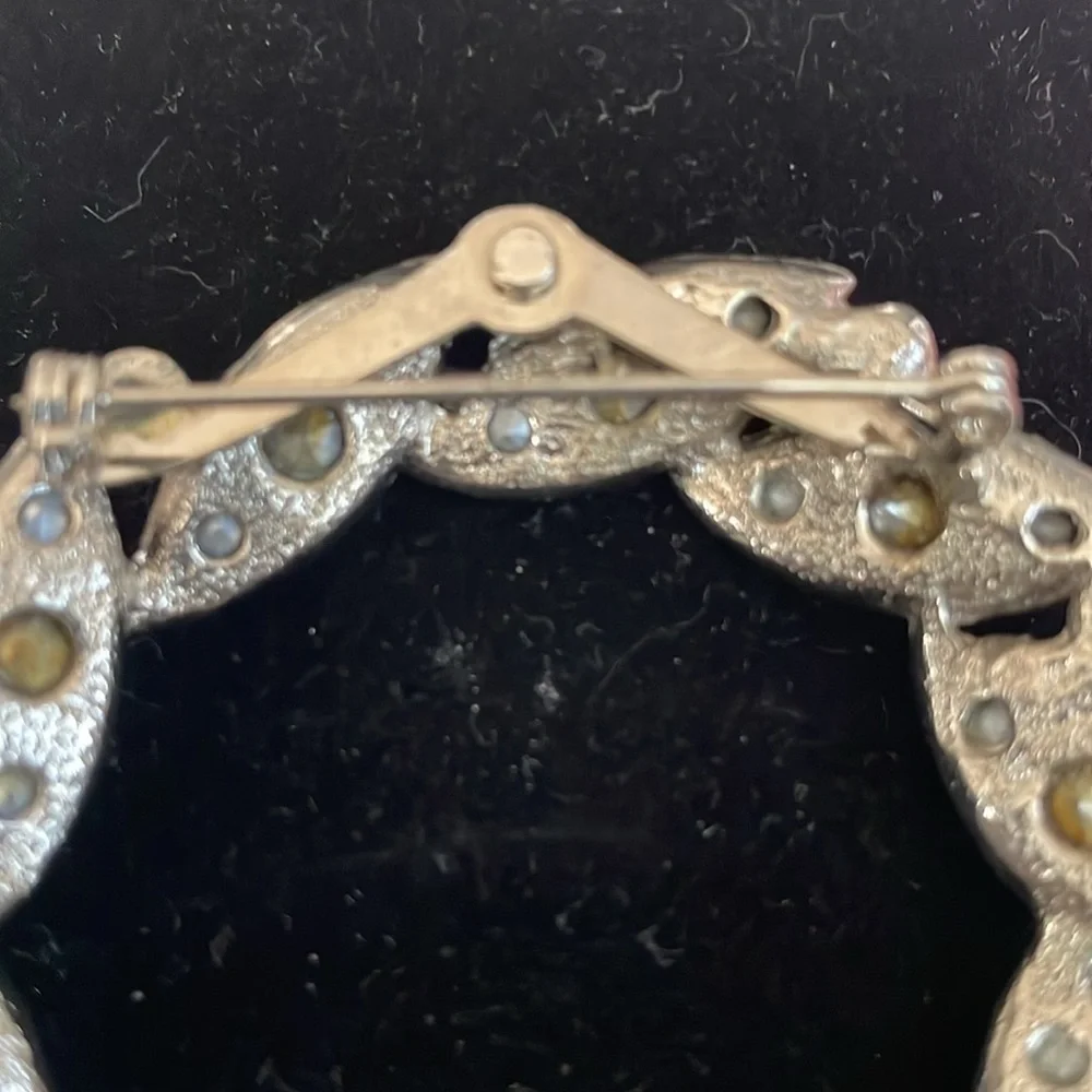 Vintage Elegant Silver Crystal Brooch